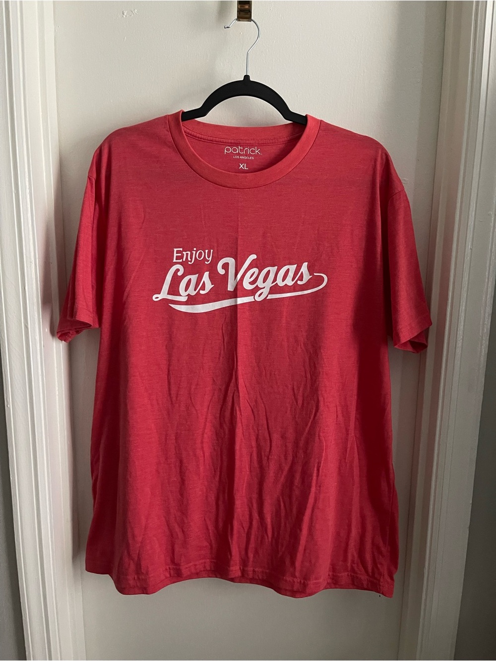 XL Red 'Enjoy Las Vegas' Graphic T-shirt